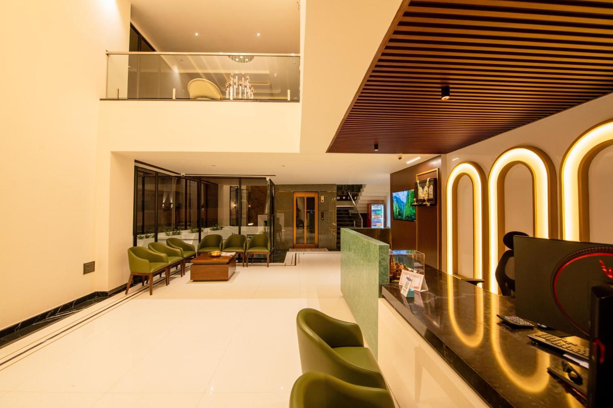 Hotel Mysore Radiance Exterior foto