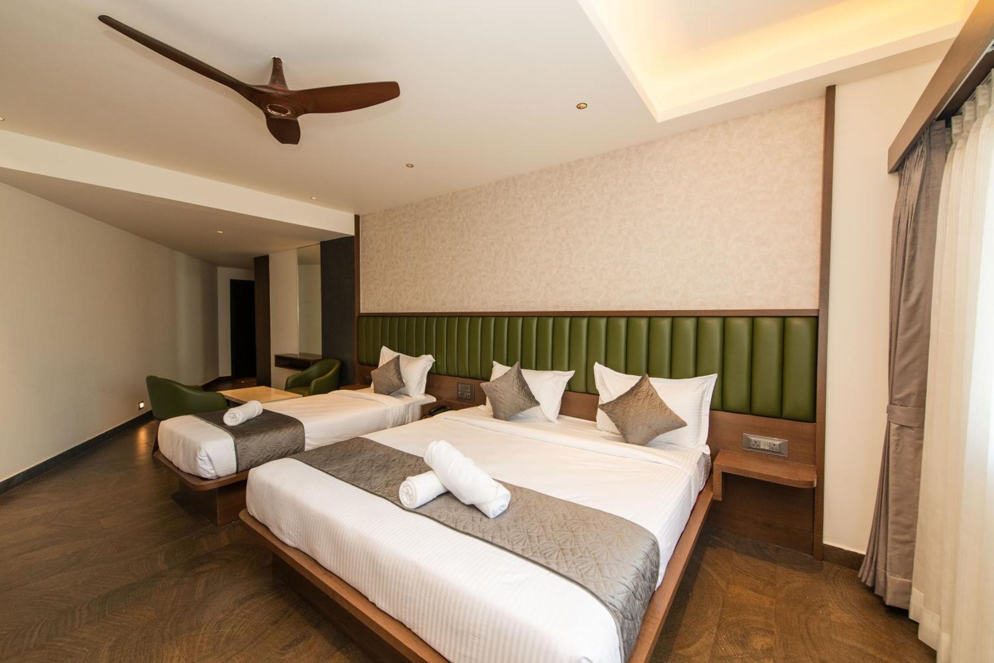 Hotel Mysore Radiance Exterior foto